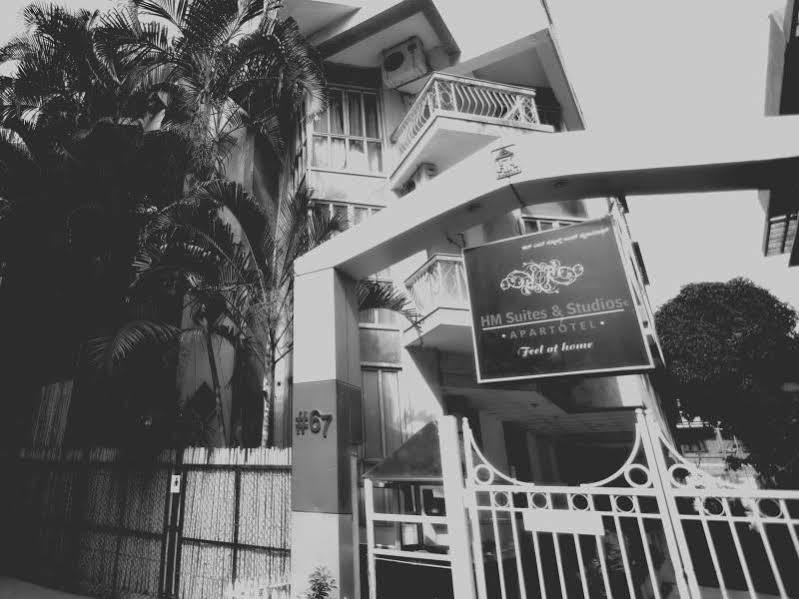 Hm Suites & Studios Bangalore Esterno foto